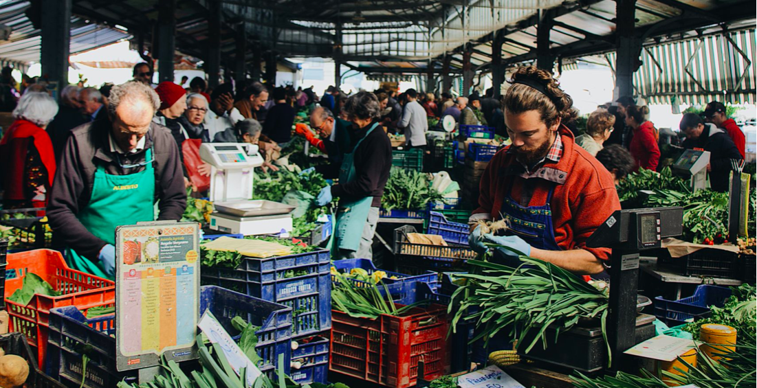 Reconnecting people to local food production - The French case ...